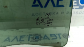 Sticla ușii din spate dreapta a BMW X3 F25 11-17 cu tentă.