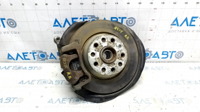 Butuc spate dreapta Audi Q3 8U 15-18 AWD complet cu butuc, disc de frână, etrier, capac și senzor ABS, șurub îndoit al etrierului și amortizorului, capac îndoit.