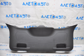 Capacul portbagajului inferior al usii Ford Focus mk3 15-18 restilizat 5 uși negru cu zgârieturi