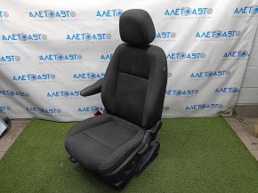 Scaun șofer Chevrolet Trax 17-20 fără airbag, electric + mecanic, material textil negru, nevoie de curățare chimică, zgârieturi.