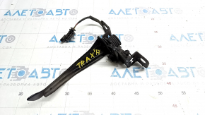Замок капота Chevrolet Trax 19-22 с датчиком