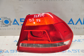 Lampa exterioară aripă dreapta VW Passat b7 12-15 SUA pentru polizare