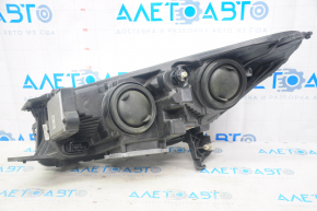 Far dreapta față asamblată Ford Escape MK3 17-19 restilizată, xenon + faruri LED, culoare nisip, ciobituri