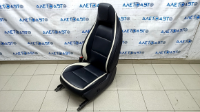 Scaunul șoferului Infiniti QX30 17- cu airbag, sport, electric, piele neagră, uzată, zgârieturi, încălzire, electricitate funcțională.