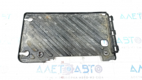 Palet pentru baterie Infiniti QX30 17 - plastic, rupt.