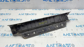 Capac prag dreapta fata Lexus RX350 RX450h 10-15, neagra, cu o insertie cromata, zgariata, lovituri pe crom