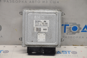 Modulul ECU al motorului Hyundai Elantra UD 11-13 pre-restilizare.