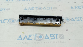 Panoul de butoane de pe panoul frontal al Audi Q7 16-19