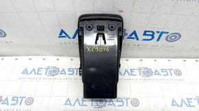 Cutie de depozitare pe panoul frontal al Volvo XC90 16-22, negru