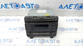 Radio cu casetofon Hyundai Sonata 15-17, ecran mic, cromat, butonul de volum este rupt.