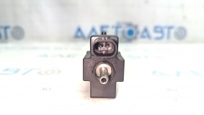 Supapa solenoidă de admisie pentru Audi Q7 16-