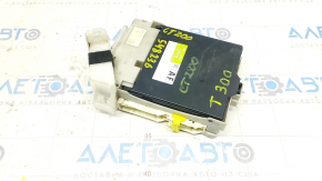 MPX MULTIPLEX BODY CONTROL MODULE Lexus CT200h 11-17 надломан корпус