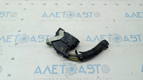 Caracteristica pe calculatorul de blocare a motorului ECU Ford Fusion mk5 13-20 1.5T inferior.