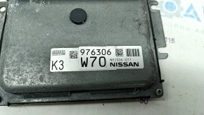 Blocul ECU al calculatorului motorului Nissan Rogue 14-16