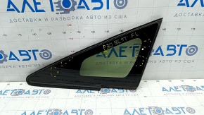 Geamul surd din stânga față Toyota Prius 30 10-15 zgârieturi.