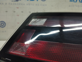 Lampa exterioară aripă dreapta Chevrolet Volt 11-15 LED zgârieturi, defect pe marginea sticlei