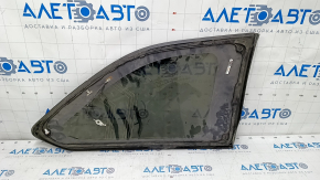 Форточка глухое стекло задняя левая Toyota Highlander 14-19 хром царапины на хроме, царапины на стекле