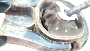 Подушка двигателя задняя Mazda CX-5 17-23 2.5 АКПП ржавая, потрескана