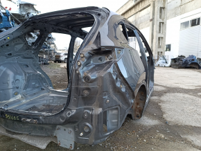 Aripa spate dreapta a un sfert de Mazda CX-5 17- pe caroserie, gri, ruginită, lovită.