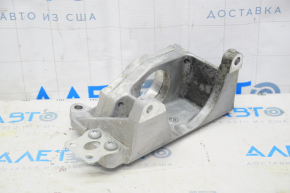 Кронштейн подвесного подшипника Nissan Leaf 18-24