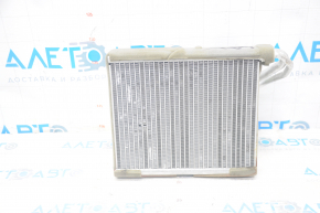 Evaporator Nissan Leaf 18-22