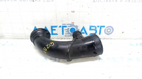 Tubul de admisie pentru turbina BMW 7 16-22 4.4 N63M30 B7, stânga.