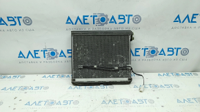 Evaporator Lexus GX470 03-09 cu senzor de temperatură.