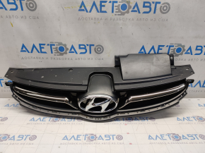 Решетка радиатора grill Hyundai Elantra UD 11-13 дорест GLS, песок, мелкие царапины