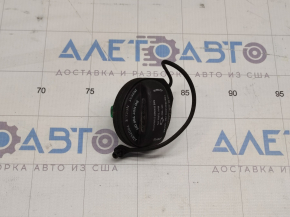 Крышка заливной горловины бензобака VW Beetle 12-13 2.0T, 2.5