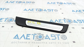 Decorație exterioară spate dreapta Audi A4 B8 sedan 08-16, neagră, cu ornamente cromate, uzate