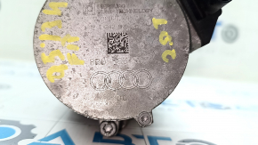 Моторчик системы охлаждения Audi Q5 8R 09-16 hybrid