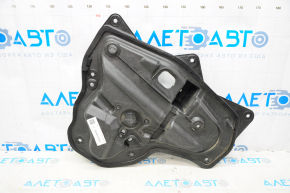 Панель двери внутренняя задняя левая Mazda 3 14-18 BM