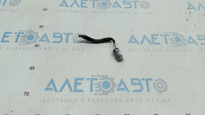 Фишка фары Toyota Prius 30 10-15