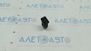 Buton încălzire scaun șofer Toyota Prius 30 10-15