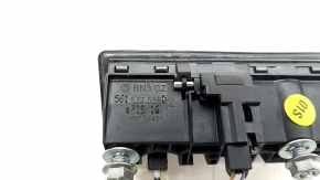 Камера заднего вида с ручкой и кнопкой открывания багажника VW Passat b8 16-19 USA сломана защелка