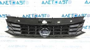 Решетка радиатора grill со значком VW Passat b8 16-19 USA R-Line, песок