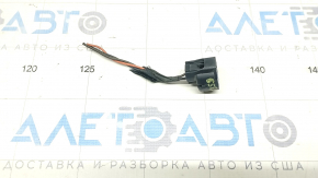Caracteristica de pe motorul spălătorului de parbriz Kia Sorento 10-15