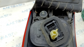 Lumină apărătoare exterioară dreapta Ford C-max MK2 13-16 dorest, ciobită, lipsă fixare