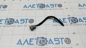 Cip far faza lunga Toyota Prius V 15-17 halogen