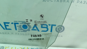 Стекло двери передней левой BMW X1 F48 16-22 царапины