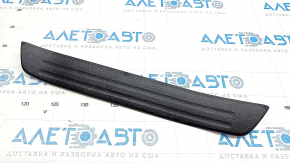 Capacul pragului exterior din spate, stânga, pentru Lexus RX300 RX330 RX350 RX400h 04-09, negru.