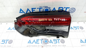 Lampa spate interioara dreapta Toyota Rav4 19- USA construita, chipsuri, zgarieturi