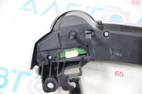 Butoane de control pe volan stânga Toyota Prius V 12-17 pentru control vocal, zgârieturi
