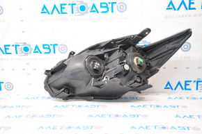 Far dreapta fata Toyota Prius 30 13-15 gol, repaus, halogen, ciobit, pentru lustruire