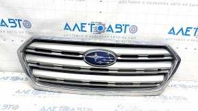 Решетка радиатора grill Subaru Outback 15-17 с эмблемой, трещина, песок