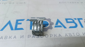 Скоба крепления топливной форсунки высокое давление Lexus RX350 16-22