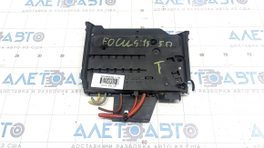 Placa de distributie baterie Ford Focus mk3 11-18