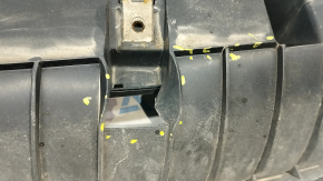 Защита переднего бампера Subaru Outback 15-19 примята, трещины