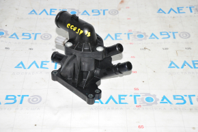 Corpul termostatului Ford Ecosport 18-21 1.0T