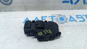 Actuator incalzitor motor Audi Q5 80A 18-